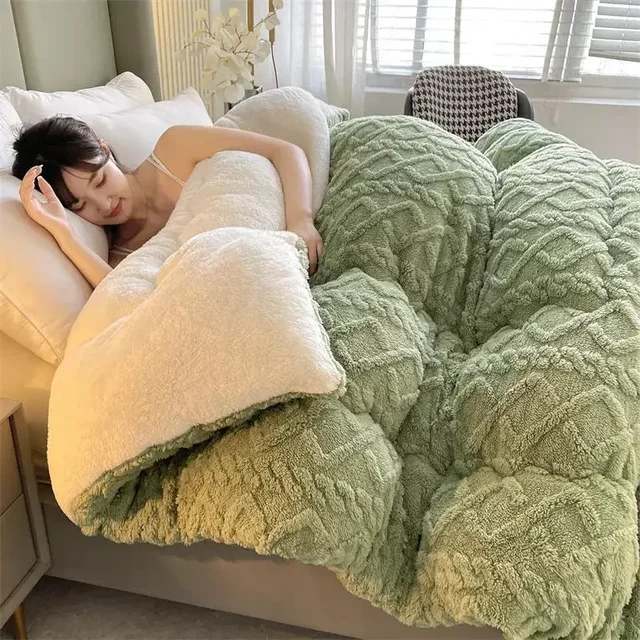 New Super Thick Winter Warm Blanket for Bed Artificial Lamb Cashmere Weighted Blankets Soft Comfortable Warmth Quilt Comforter 1