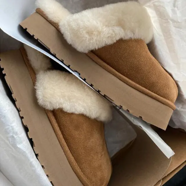 Winter Women Fur Slippers Warm Boots Platform Flip Flops 2023 New Short Plush Flats Home Cotton Shoes Suede Mules Ladies Boots 1